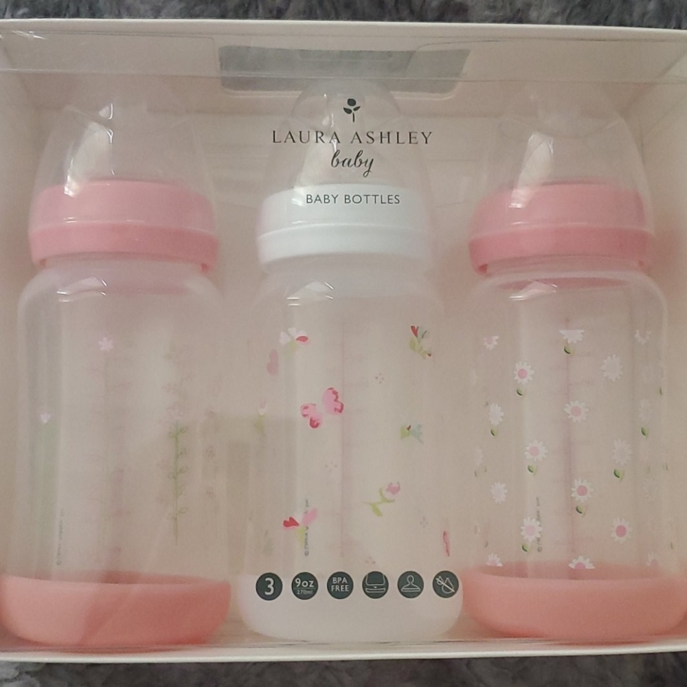 Laura Ashley Baby bottles